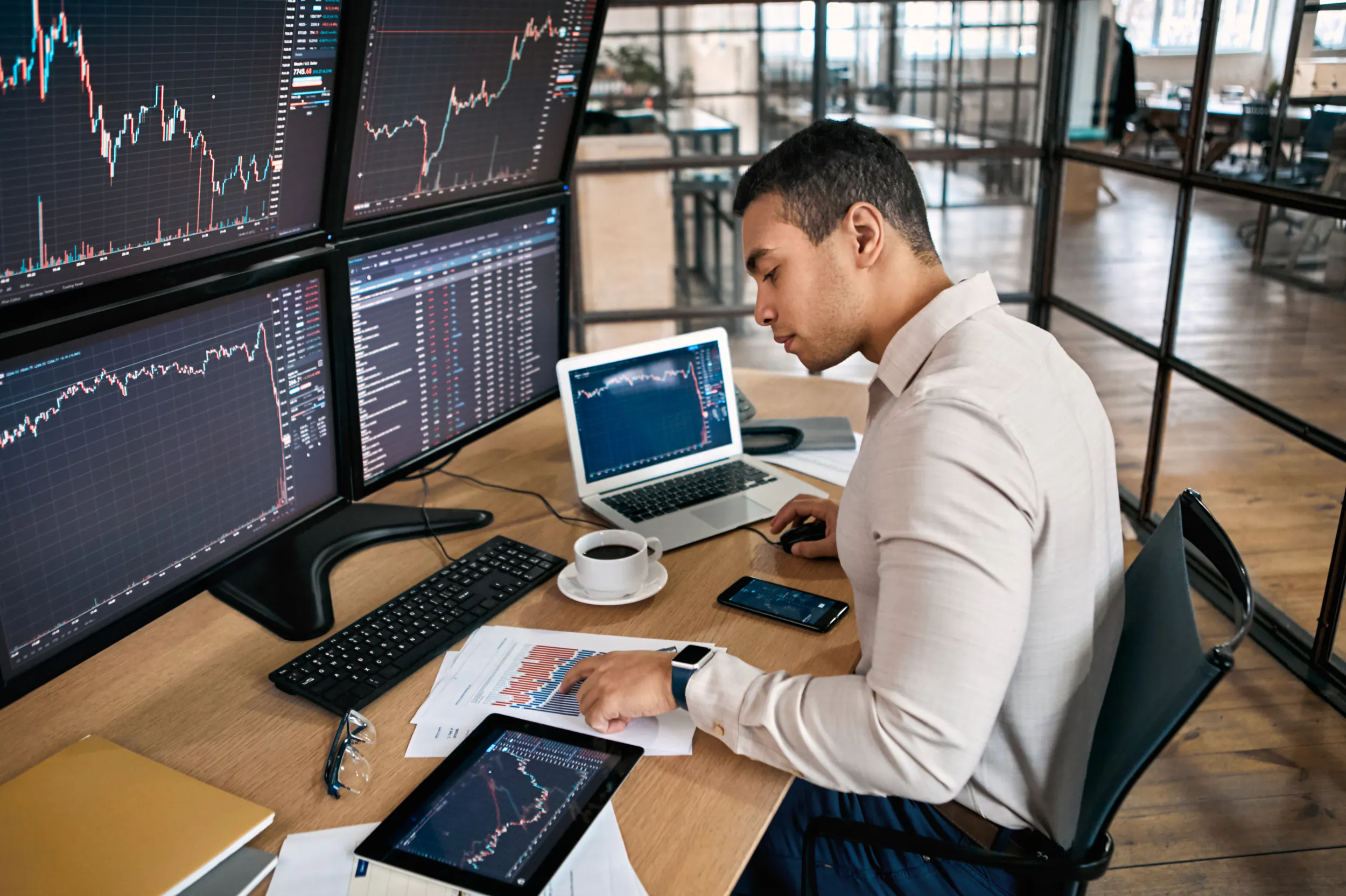 Comercializador que analiza diferentes conjuntos de datos